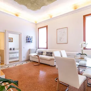  Appartement Ca' Pestrin House - San Marco Square