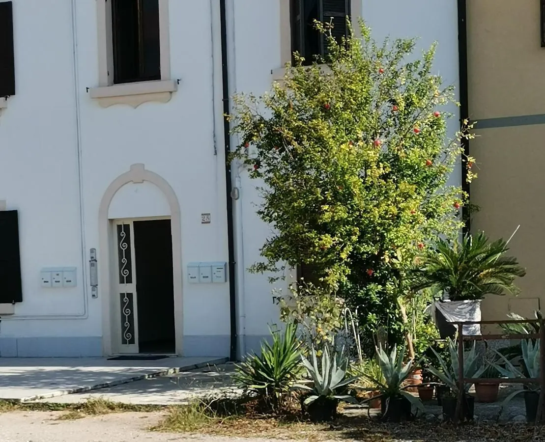 דירות ורונה Residenza Il Melograno Fiera